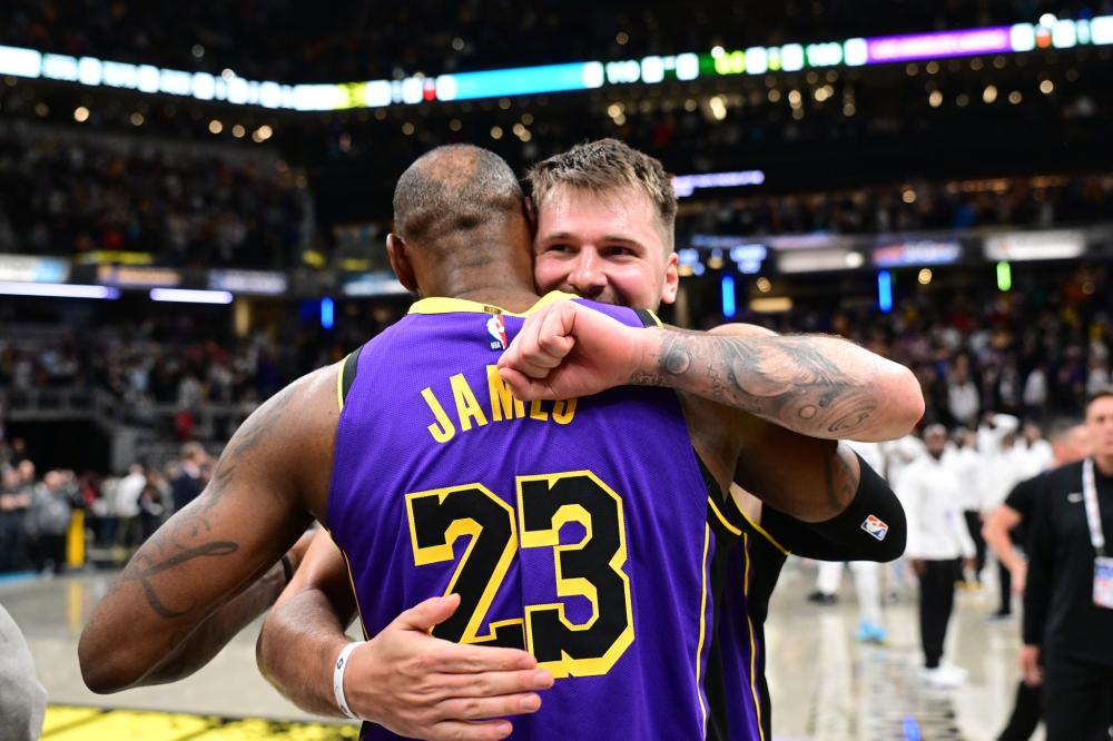 尤其是在攻 尤其是在攻