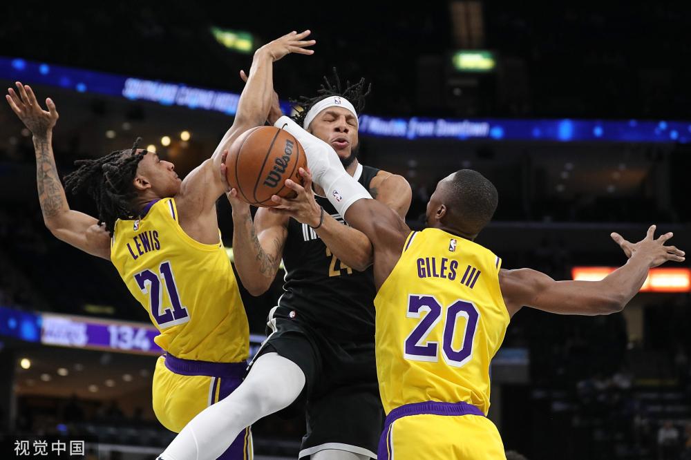 比赛中的一 比赛中的一